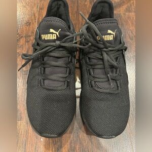 Women’s Puma Lightweight Sneakers 8